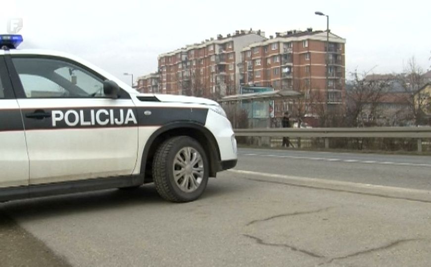 U samo 12 minuta dvije nesreće u Zenici: Automobilima udarene dvije pješakinje, teško su povrijeđene