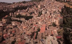 Sicilijanski grad nudi napuštene kuće besplatno. Da li biste prihvatili i živjeli ovdje?