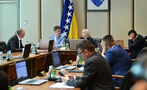 Vijeće ministara: Zatražena informacija o sigurnosti mineralnih voda i gaziranih napitaka u BiH