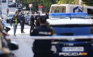 Španski političar upucan u lice usred bijela dana u Madridu