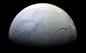 Enceladus, Saturnov mjesec, otkriva tajne koje podržavaju teoriju o mogućem životu izvan Zemlje