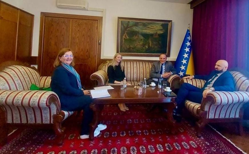 Zamjenik šefa Misije OSCE-a u BiH i ministar Isak održali sastanak: Evo o čemu su razgovarali