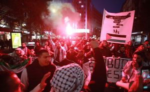 Protest podrške narodu Palestine održan u Beogradu: Stotine ljudi uzvikivalo 'Free Gaza'
