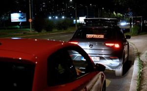 Kontrola kod Sarajeva: Vozaču oduzet Audi, na ime neplaćenih kazni državi duguje skoro 20.000 KM