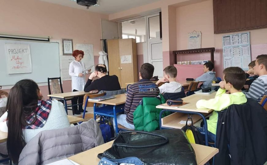 Još jedna škola u BiH zabranila mobitele: Mogu se koristiti samo u jednom slučaju