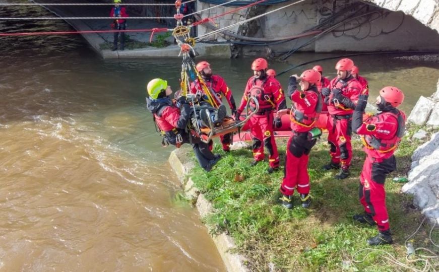 Ekipa GSS-a pokazala kako izgleda spašavanje iz rijeke