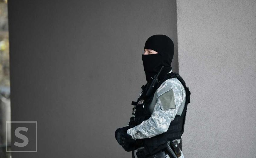 Određen pritvor Adnanu Ćatiću: Tereti se da je ratovao u Siriji, borio se za ISIL