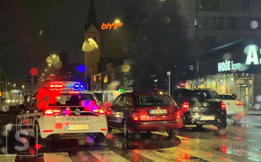 Dvije nesreće na glavnoj cesti u Sarajevu: Udaren pješak, saobraćaj u kolapsu