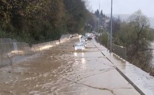 Haos u Crnoj Gori: Poplavljene ulice, kuće i mostovi, izlile se rijeke, mjesta bez struje