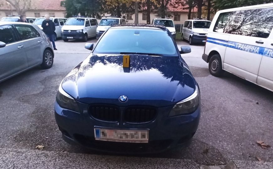 Akcije granične policije BiH: U BMW-u krijumčarili migrante, uhvaćeni su