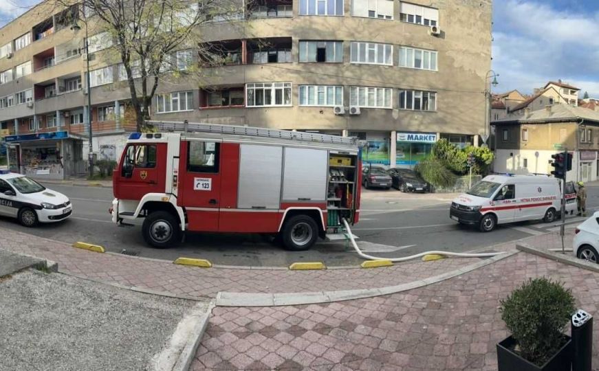 Novi požar u Sarajevu: Gorio napušteni objekat na Otoci