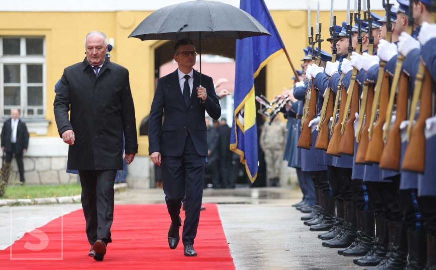 Šarec se sastao s Helezom: "Slovenija će možda pojačati brojnost vojnika u BiH"