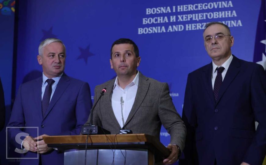 Milićević, Borenović i Vukanović: Evo šta je izvor i jezgro svih korupcija - vrijeme je za promjene