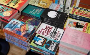 Šta čitaju Sarajlije: Ovo su najprodavaniji naslovi u knjižarama