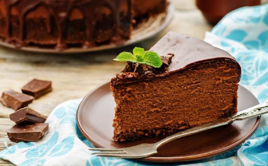 Jamie Oliver donosi novi recept: Čokoladna torta bez brašna od samo šest sastojaka