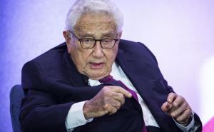 Preminuo slavni američki diplomata i naučnik Henry Kissinger