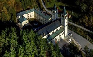 Kraljeva Sutjeska u bojama jeseni: Stolno mjesto bosanskih kraljeva i zlatna riznica bh. historije