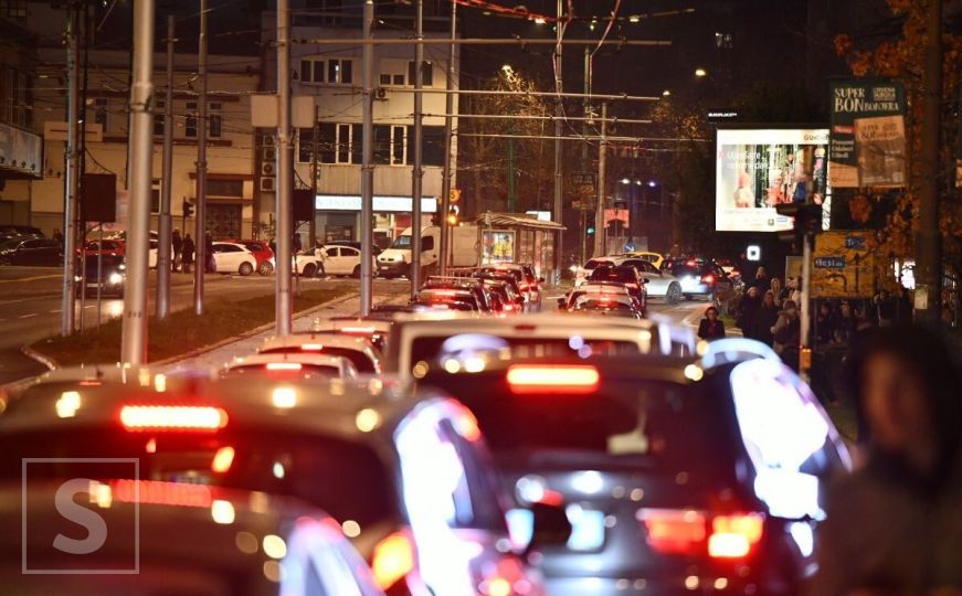 'Mic po mic': Saobraćajni kolaps na Skenderiji, naoružajte se strpljenjem