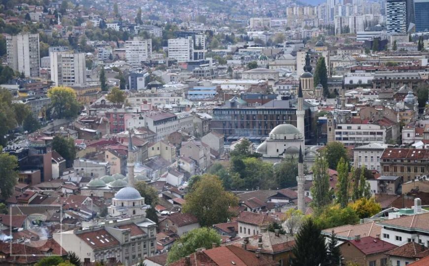 Slavni britanski portal objavio reportažu o Sarajevu: "Spektakularan i uzbudljivo neobičan grad!"