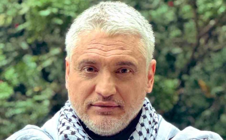 Čedomir Jovanović obukao 'palestinku' i podijelio tužnu priču: 'Treba nam mir u ovom ludom svijetu'