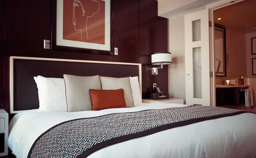 Četiri trika da vaša spavaća soba izgleda luksuznije