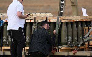 Američki Jevreji ispisuju poruke po izraelskim granatama za bombardiranje Gaze