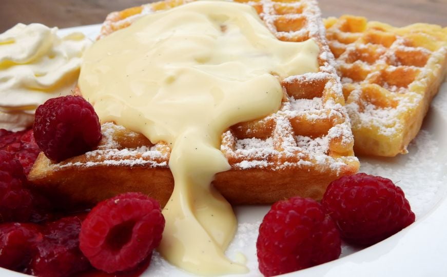 Jednostavni, lagani i hrskavi: Recept za waffle
