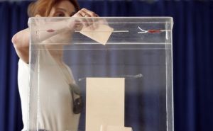 Vanredni izbori u Srbiji: Na glasačkom listiću 18 izbornih lista