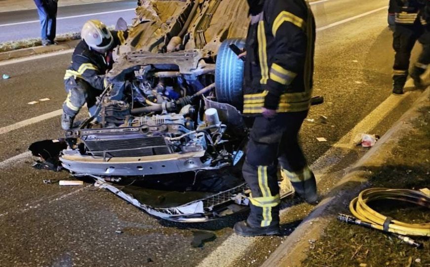 Detalji teške nesreće kod Mostara: Od zadobivenih povreda preminuo vozač