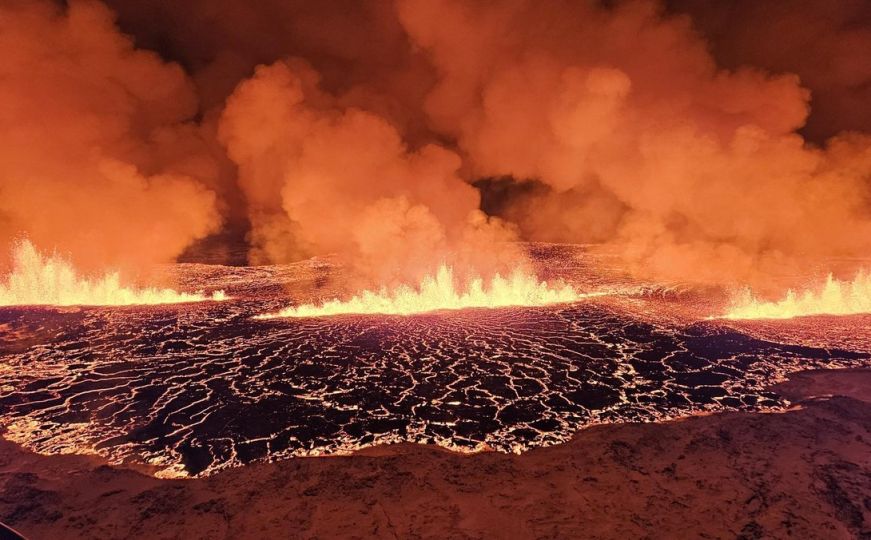 Spektakularni događaj na Islandu, pogledajte nevjerojatne prizore erupcije: ‘Mlazovi lave su veliki'