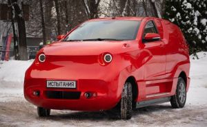 Električni automobil iz Kaljinigrada šokirao javnost: 'Izgleda kao mikrovalna'