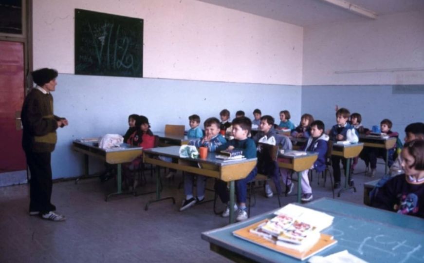 Sniper Alley objavio fotografije: Pogledajte kako je izgledalo obrazovanje u toku opsade Sarajeva