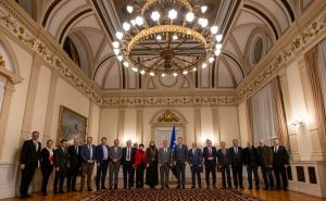 Denis Bećirović razgovarao s predstavnicima bošnjačkih vijeća iz cijelog svijeta