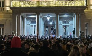 Vučić tvrdi da je na protestima u Beogradu 2.490 građana: Pogledajte koliko ih se zaista okupilo
