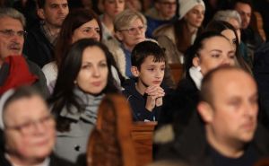 Svečana noć u sarajevskoj Katedrali: Održana Misa Bdijenja