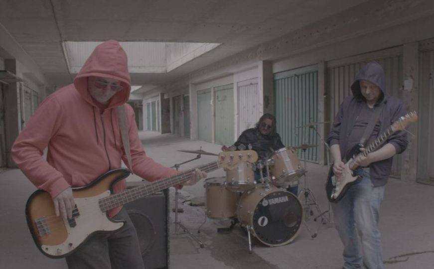 Punk rock sastav Skaloni promovisao video spot Robija