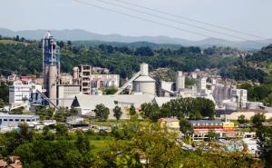 Jedan od najbogatijih Mađara i Orbanov saveznik preuzeo fabriku cementa u BiH