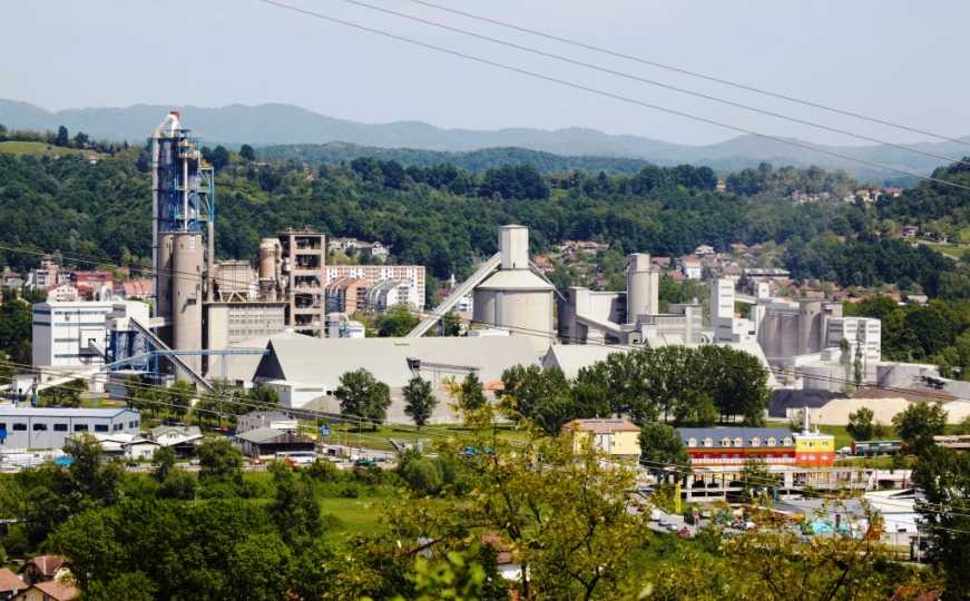 Jedan od najbogatijih Mađara i Orbanov saveznik preuzeo fabriku cementa u BiH