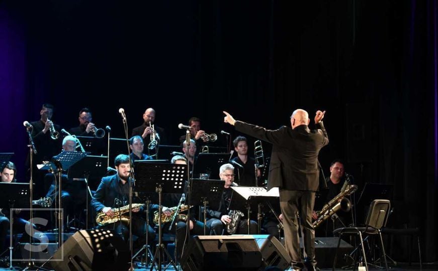Sarajevo Big Band održao koncert posvećen legendarnom Kemalu Montenu