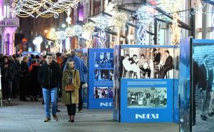 'Indexi – u svemu naj, naj, naj...': Otvorena izložba u Štrosmajerovoj ulici u centru Sarajeva