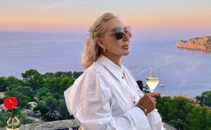 Lepa Brena: Moja poruka u novoj godini je 'Hajde da se volimo'