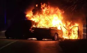 Stravična nesreća u BiH:  Nakon sudara zapalila se dva vozila, prolaznici spašavali putnike