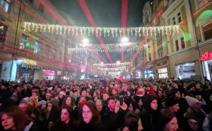 Pogledajte svjetlosne efekte na javnom dočeku Nove godine u Sarajevu