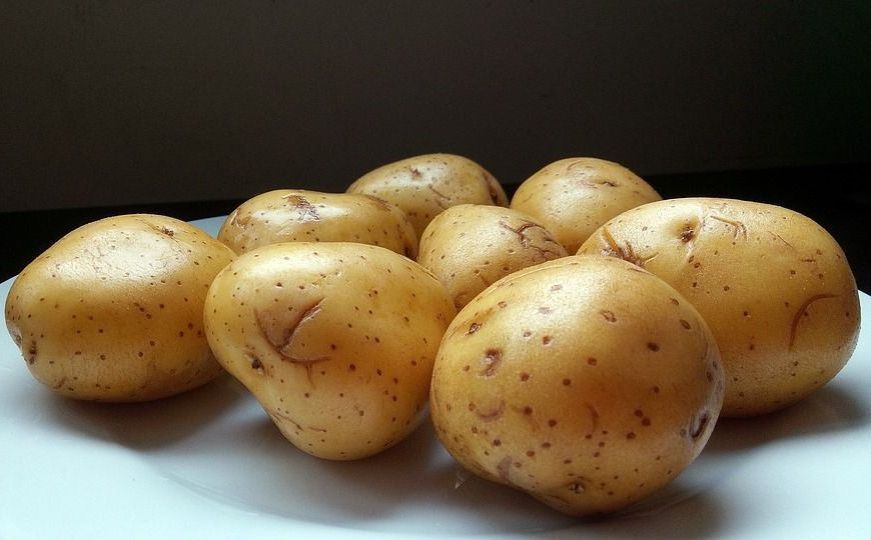 Genijalan trik: Kako produžiti svježinu krompira do dva mjeseca i spriječiti klijanje