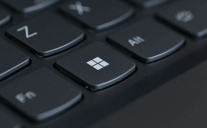 Microsoft dodaje AI tipku na svoje Windows tastature