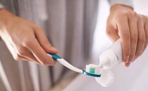 Stomatolog upozorio: Tri situacije nakon kojih nikada ne biste trebali prati zube