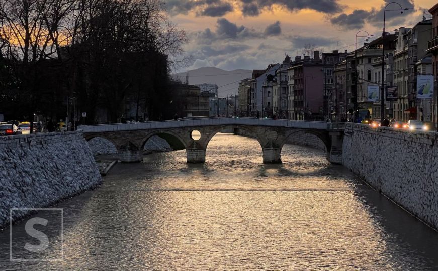 Sarajevo, divno mjesto: Udobno se smjestite, vodimo vas u poslijepodnevnu šetnju
