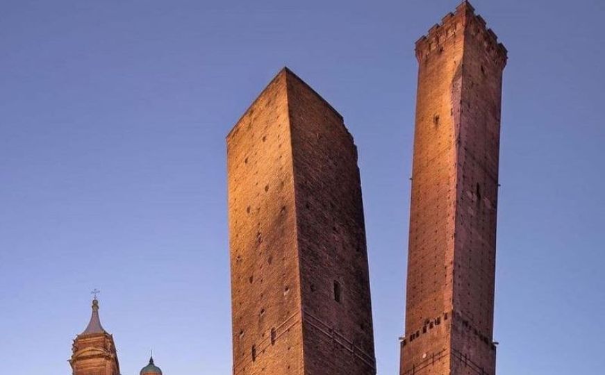 Hoće li poznati Kosi toranj u Italiji pasti? Grad donosi mjere nakon strahova od urušavanja