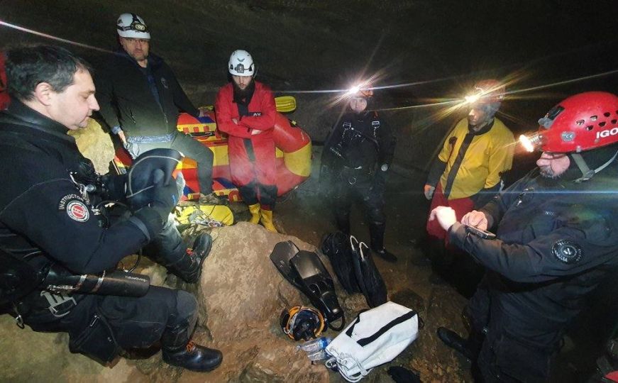 Novi detalji drame u Sloveniji: Poznato šta se čeka kako bi se spašavali ljudi iz pećine