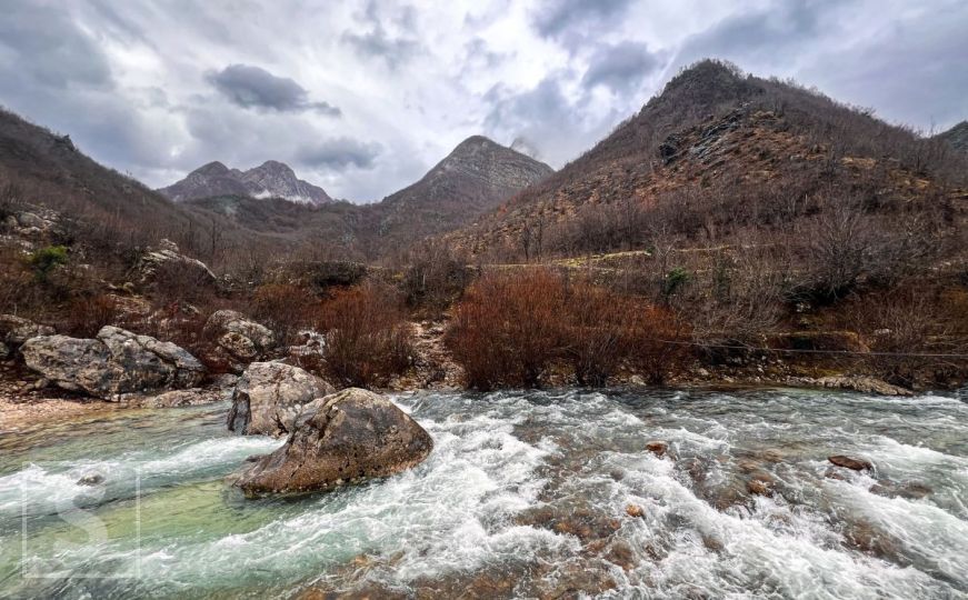 Prirodne ljepote Bosne i Hercegovine: Bajkoviti kanjon rijeke Drežanke u januaru